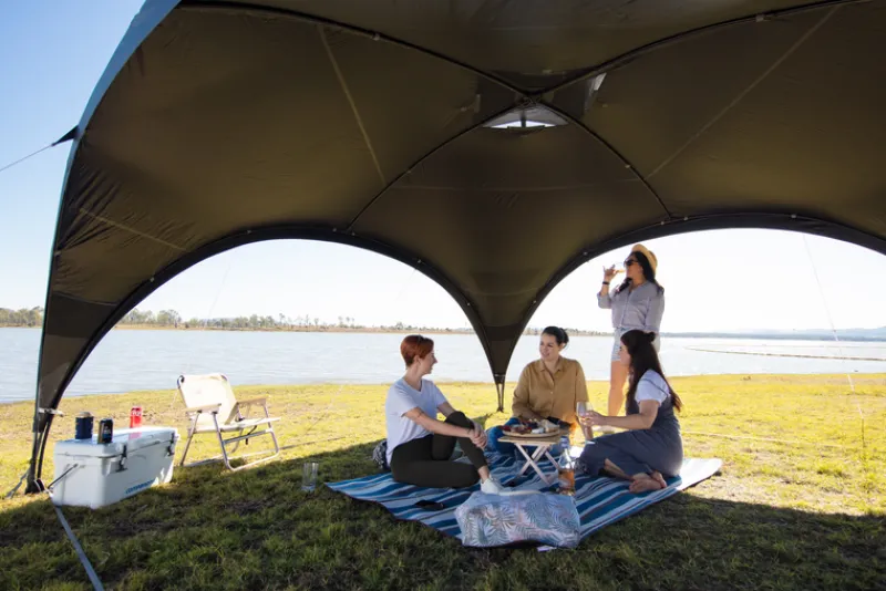 Shade Dome<OZtrail 4.2 Blockout Shade Dome - With Sun Wall