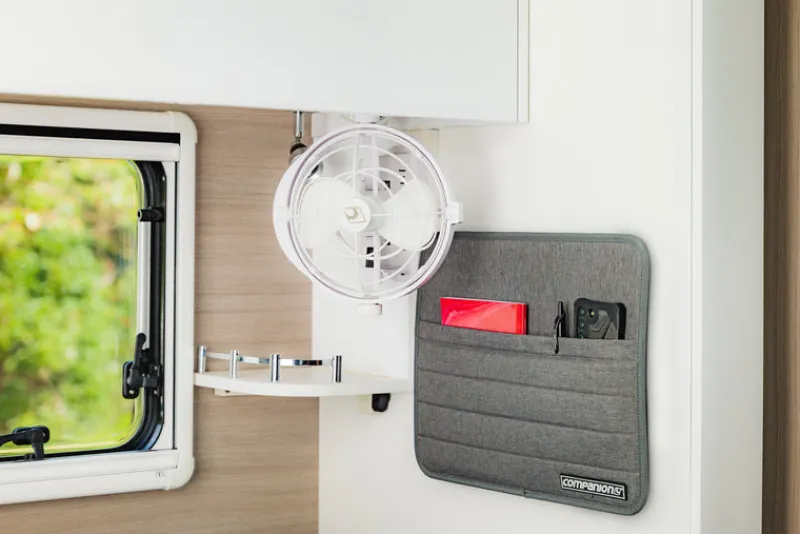 Accessories|Fans<Companion Aerobreeze Traveller Fan 12/24V