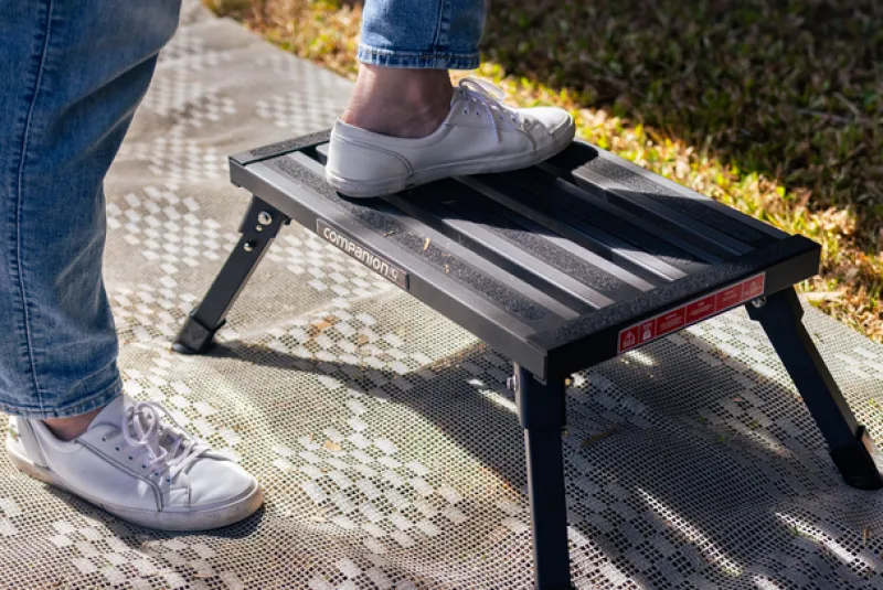 Accessories<Companion Aluminium Caravan Step