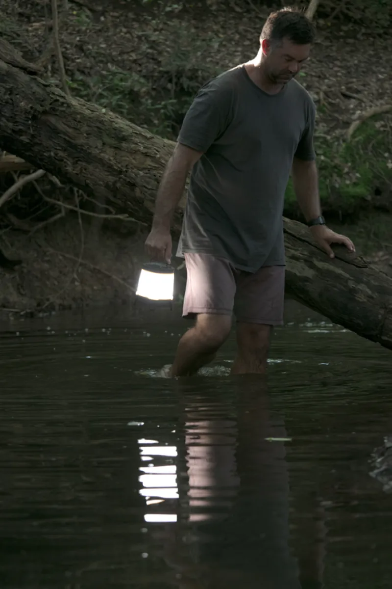 Lanterns<OZtrail Ignite 1000L Rechargeable Speaker Lantern