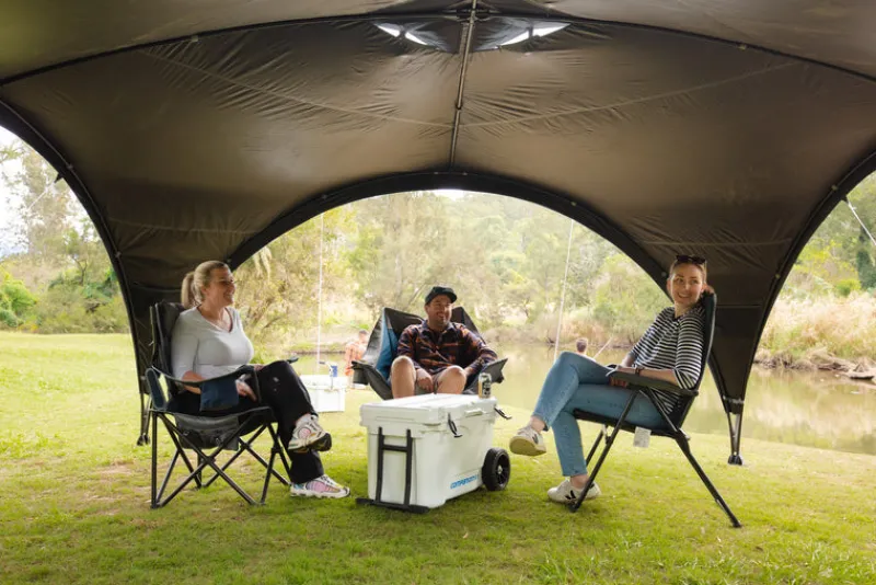 Chairs<OZtrail Resort 5 Position Arm Chair - Navy