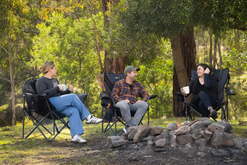 Chairs<OZtrail Roamer Chair